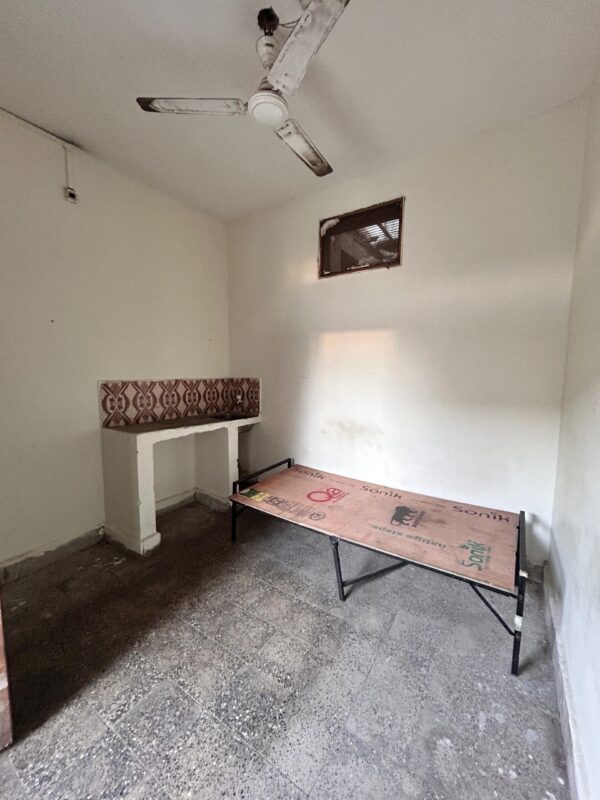 Most Affordable Single Room in Mp nagar with kitchen #34