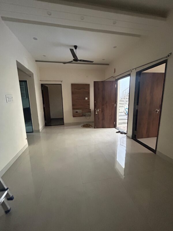 2 BHK in lalghati (only for family ) Rn133