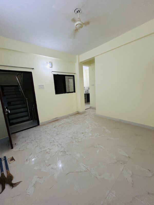 1 BHK near RGPV / RKDF / MIMS / IT PARK Rn156