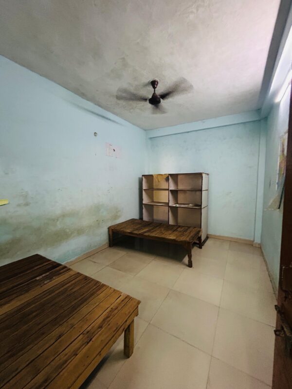 Double room in Indrapuri Rn158